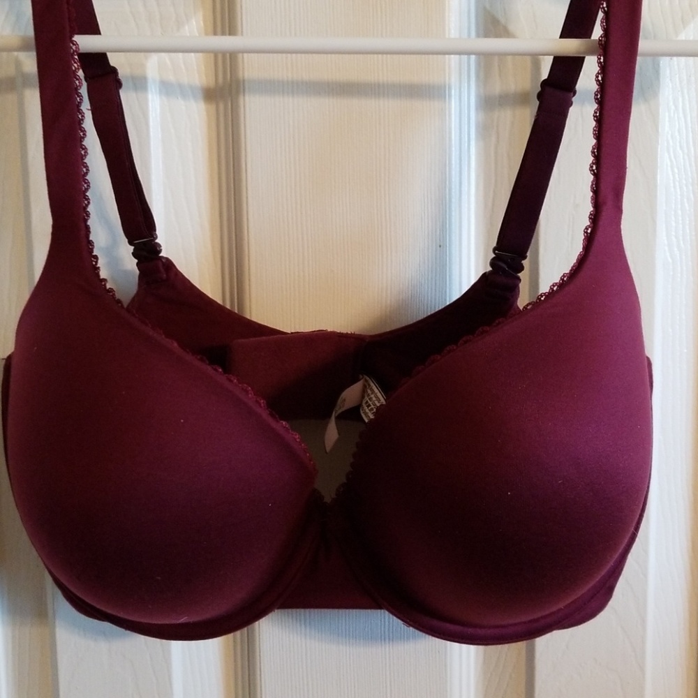 Women's Victoria Secret bra